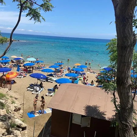 Ionian Breeze Family House Walk To And Dining Hébergement de vacances Paralímni