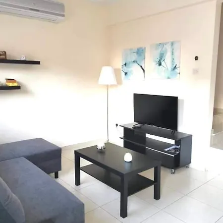 Ionian Breeze Family House Walk To And Dining Vakantiehuis *