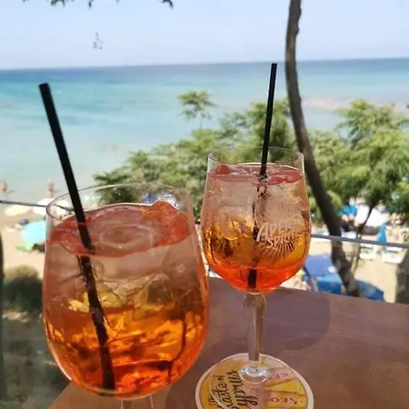 Ionian Breeze Family House Walk To And Dining Vakantiehuis