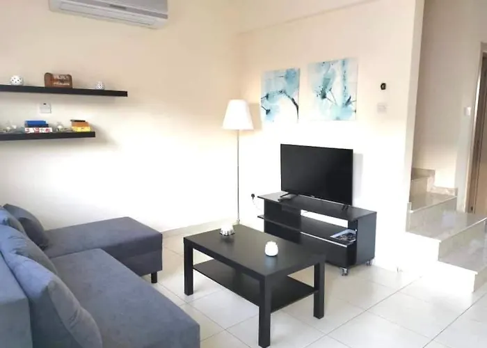 Ionian Breeze Family House Walk To And Dining בית נופש *