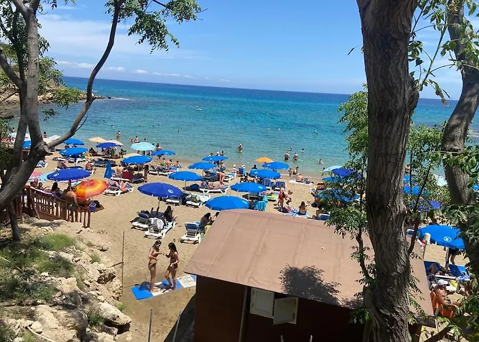 Ionian Breeze Family House Walk To And Dining בית נופש פאראלימני